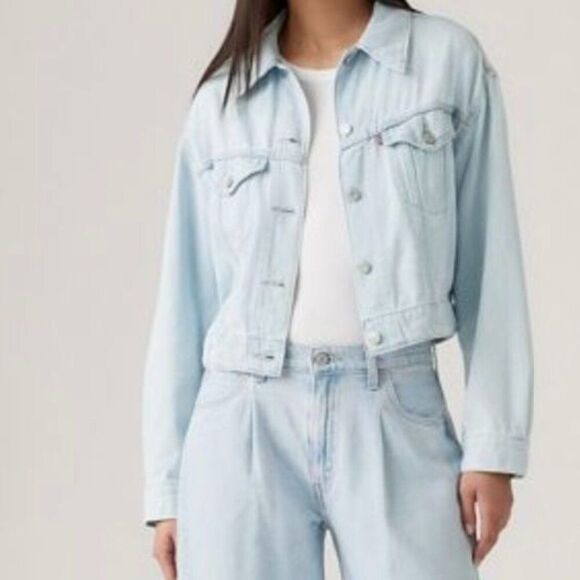 Levis Premium NWT SzXS Pool Party Medium Wash Featherweight  Trucker Jean Jacket - Picture 12 of 12